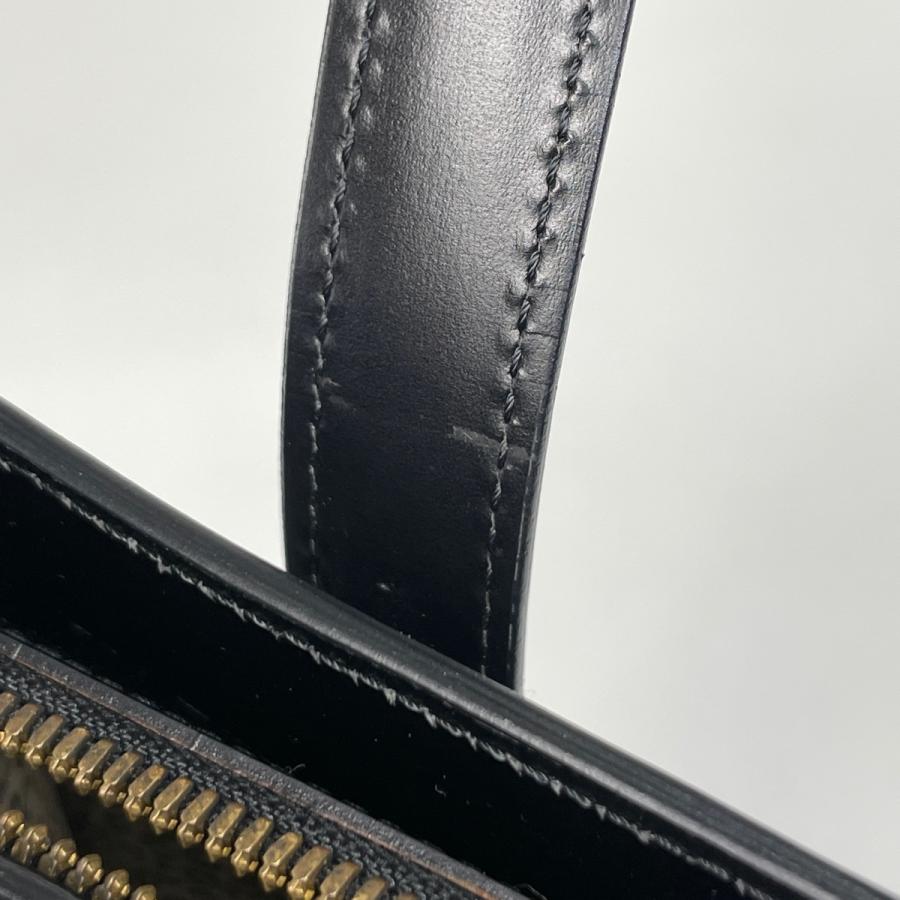 Cartier（カルティエ） パンテール ショルダーバッグ パンサーモチーフ