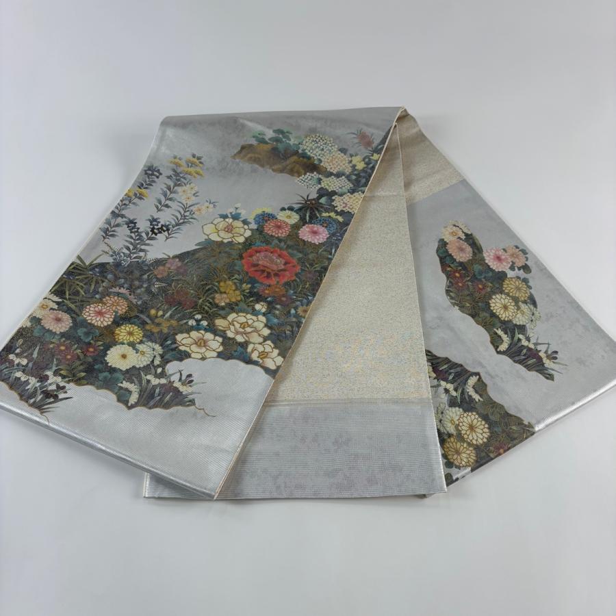 袋帯 秀品 草花 螺鈿箔 箔 銀色 お太鼓柄 正絹 中古 : リユース