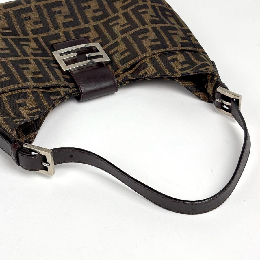 FENDI（フェンディ） ズッカ柄 ショルダーバッグ 肩掛け ワン 
