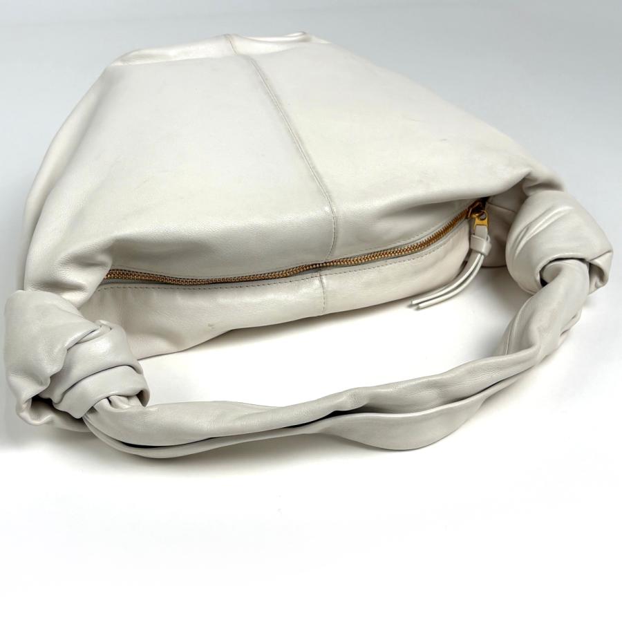 ボッテガヴェネタ　ダブルノット　白　バッグ ボッテガヴェネタ BOTTEGAVENETA ダブルノット ショルダーバッグ
