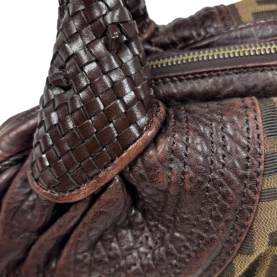 FENDI（フェンディ） ズッカ柄 ミニスパイバッグ ハンドバッグ