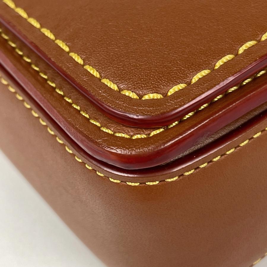 COACH（コーチ） ディンキー ショルダーバッグ ターンロック レザー