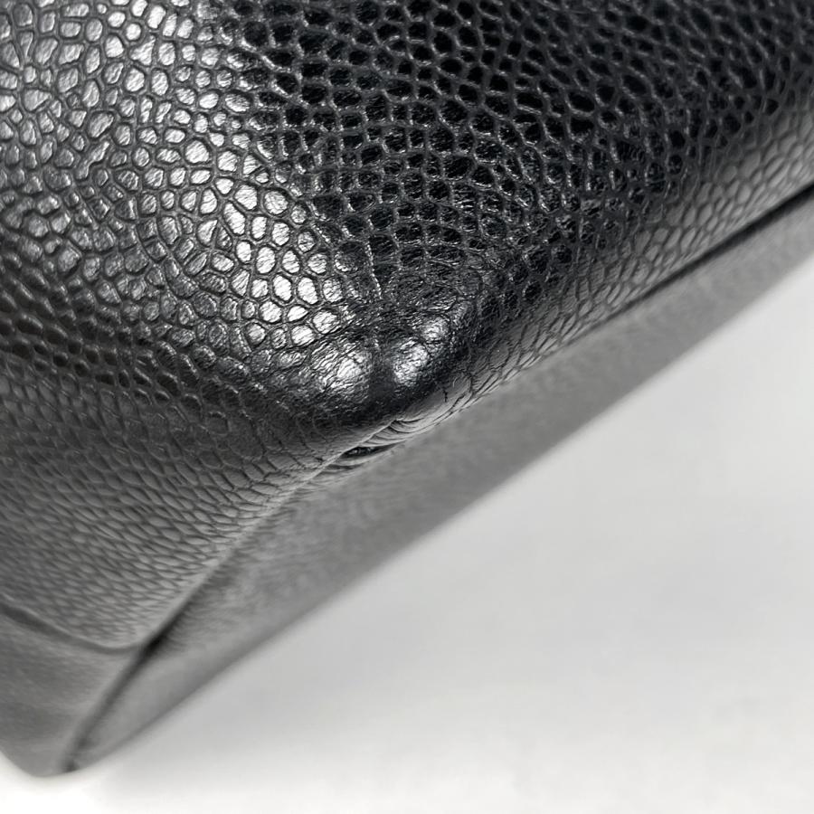 CHANEL（シャネル） ロゴ チェーン ショルダーバッグ 巾着型 キャビア