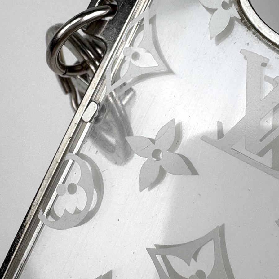 LOUIS VUITTON（ルイ・ヴィトン） ポルトクレ LVプリズ キーホルダー