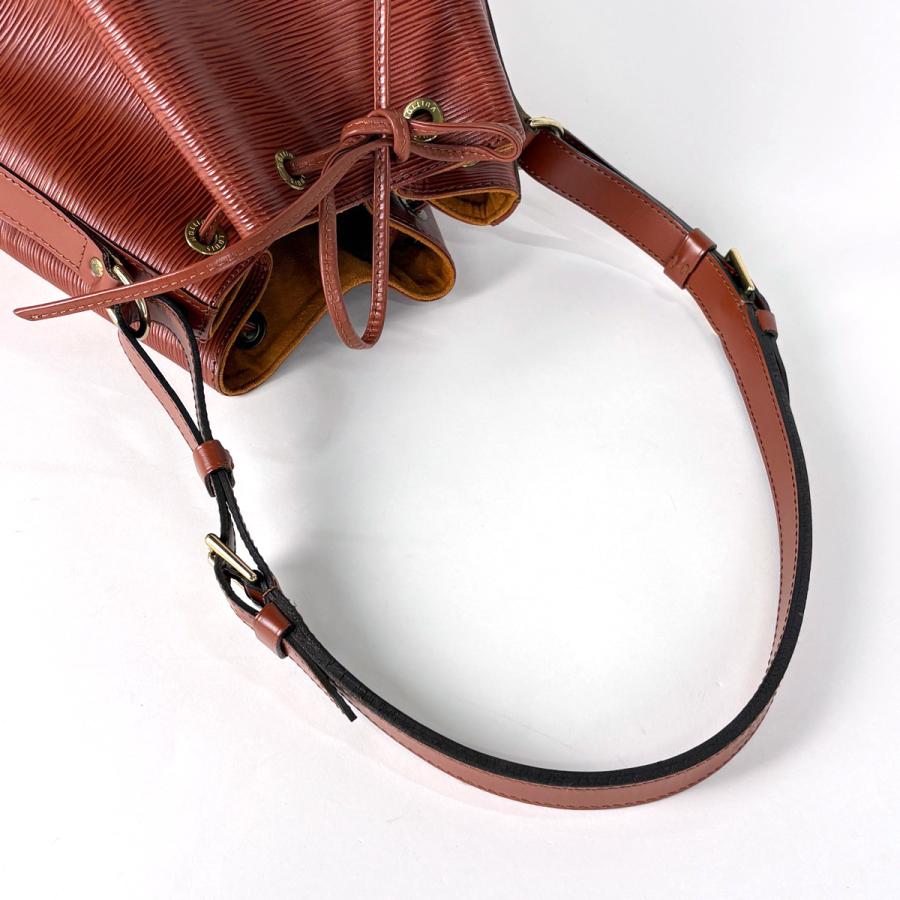 LOUIS VUITTON（ルイ・ヴィトン） ノエ 巾着型 ショルダーバッグ エピ