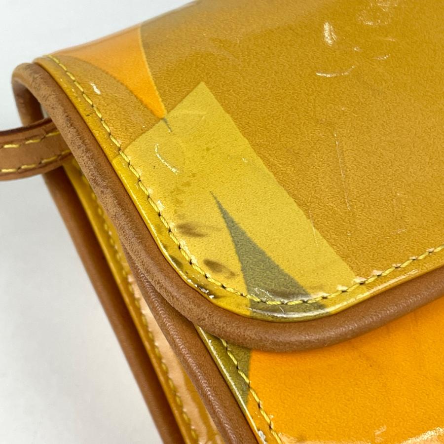 LOUIS VUITTON（ルイ・ヴィトン） ポシェット フルール ショルダー