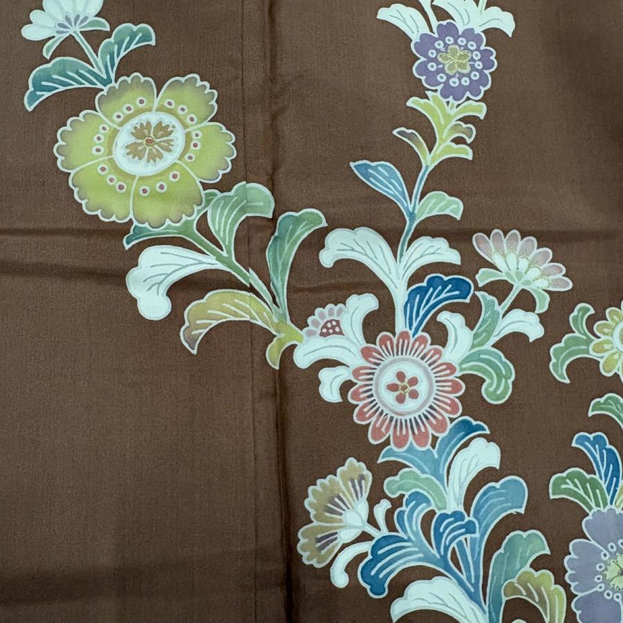 美品】 付下げ 身丈160.5cm 裄丈64cm M 袷 草花 金彩 染め分け 緑