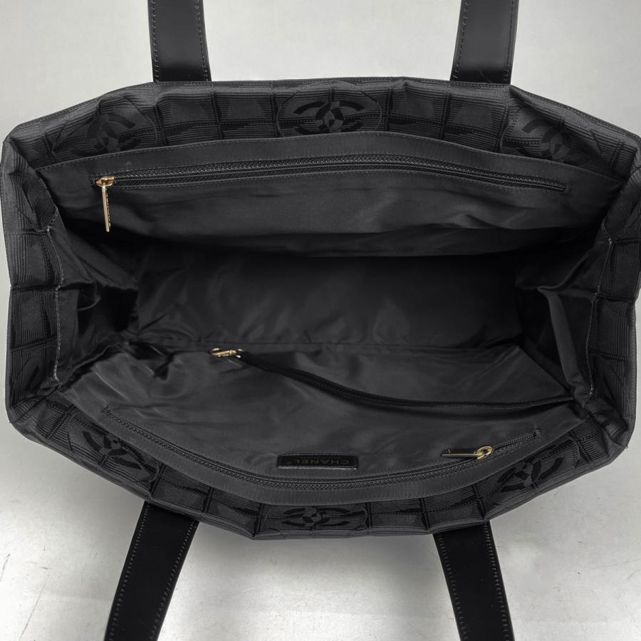 CHANEL（シャネル） ニュートラベルライン トートMM ココマーク
