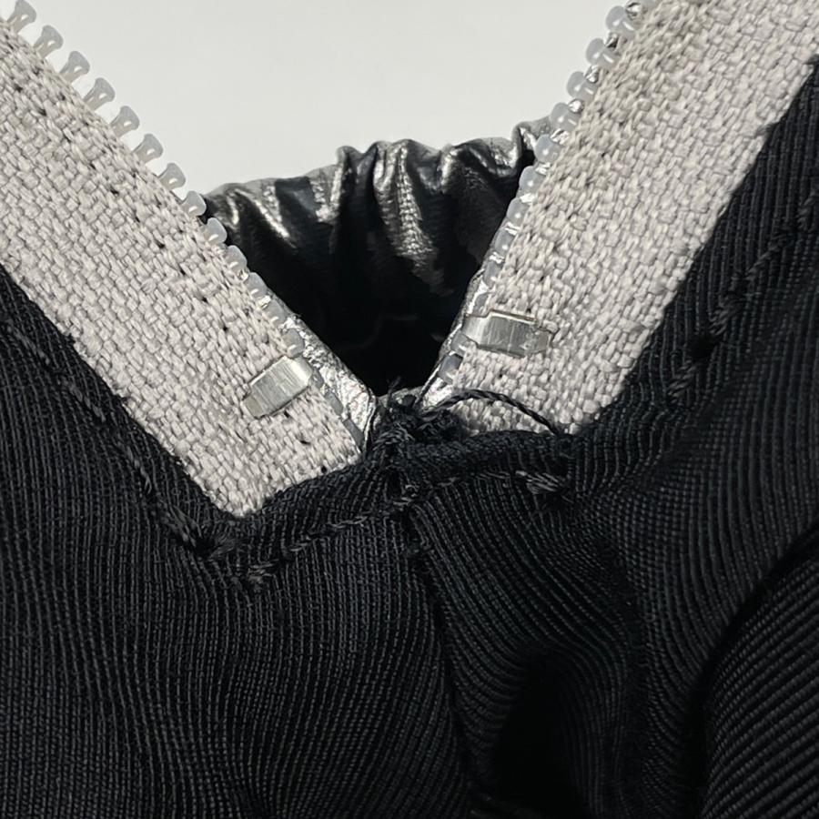 CHANEL（シャネル） アンリミテッド トートバッグ ナイロン シルバー