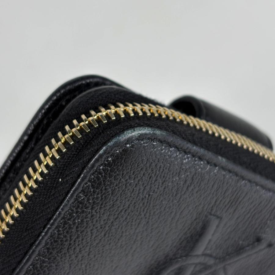 Yves Saint Laurent（イヴ・サンローラン） 二つ折り財布 レザー