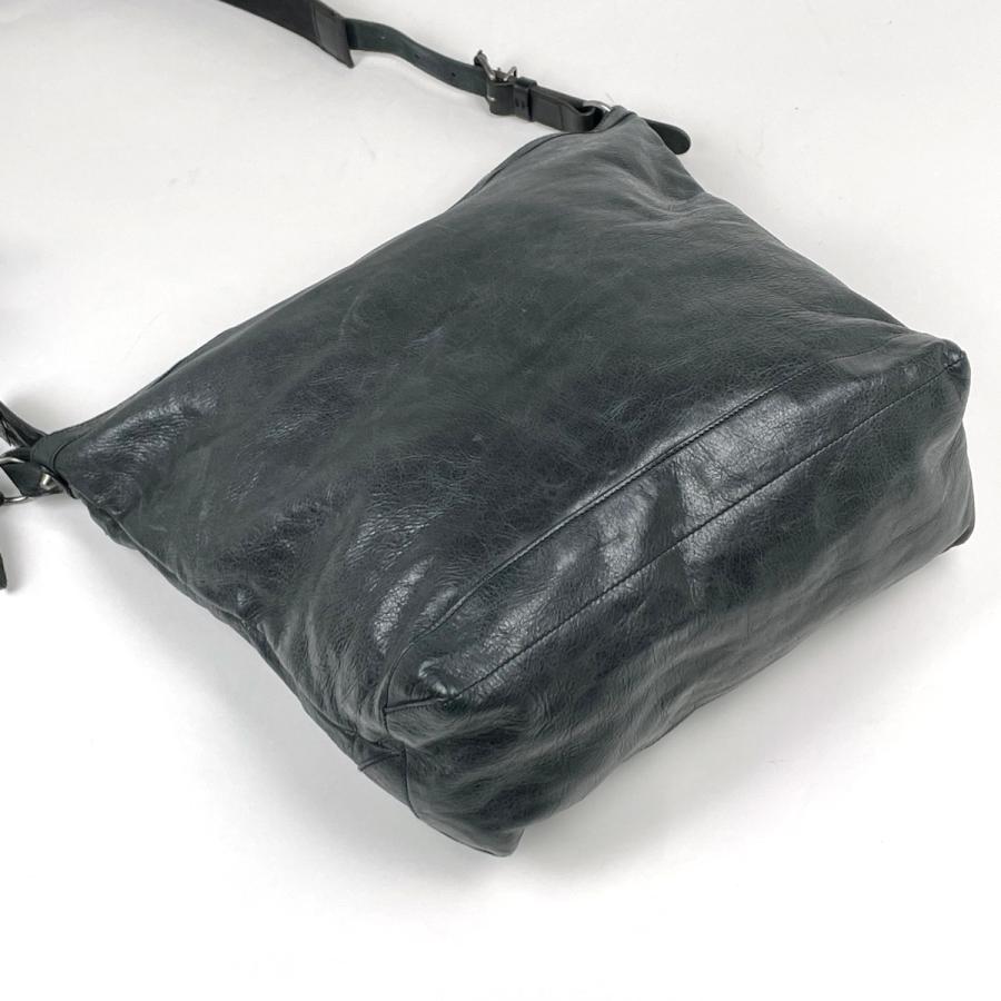 BALENCIAGA（バレンシアガ） ショルダーバッグ ザ メンズデイ レザー