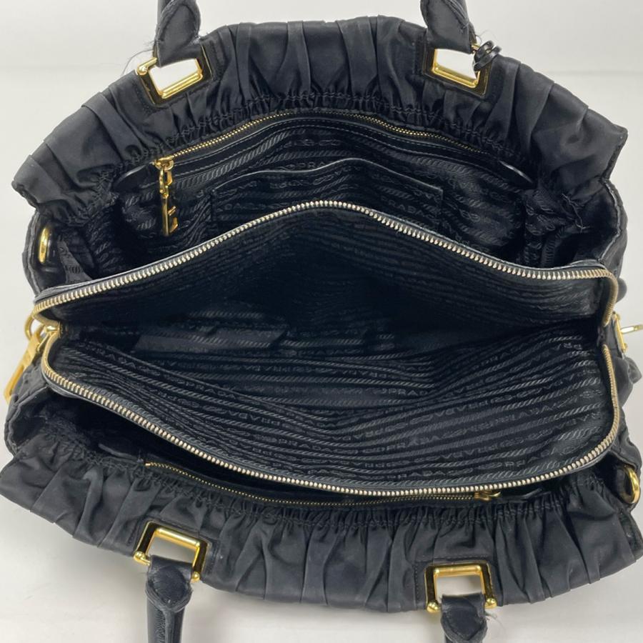 PRADA プラダ 2WAYハンドバッグ ナイロン レザー ブラック 中古 PRADA（プラダ） ハンドバッグ 2WAY ナイロン ネロ(ブラック