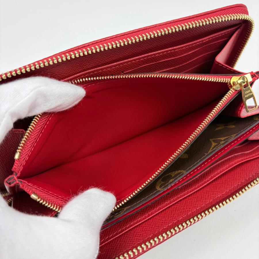 LOUIS VUITTON（ルイ・ヴィトン） ジッピー ウォレット レティーロ 長