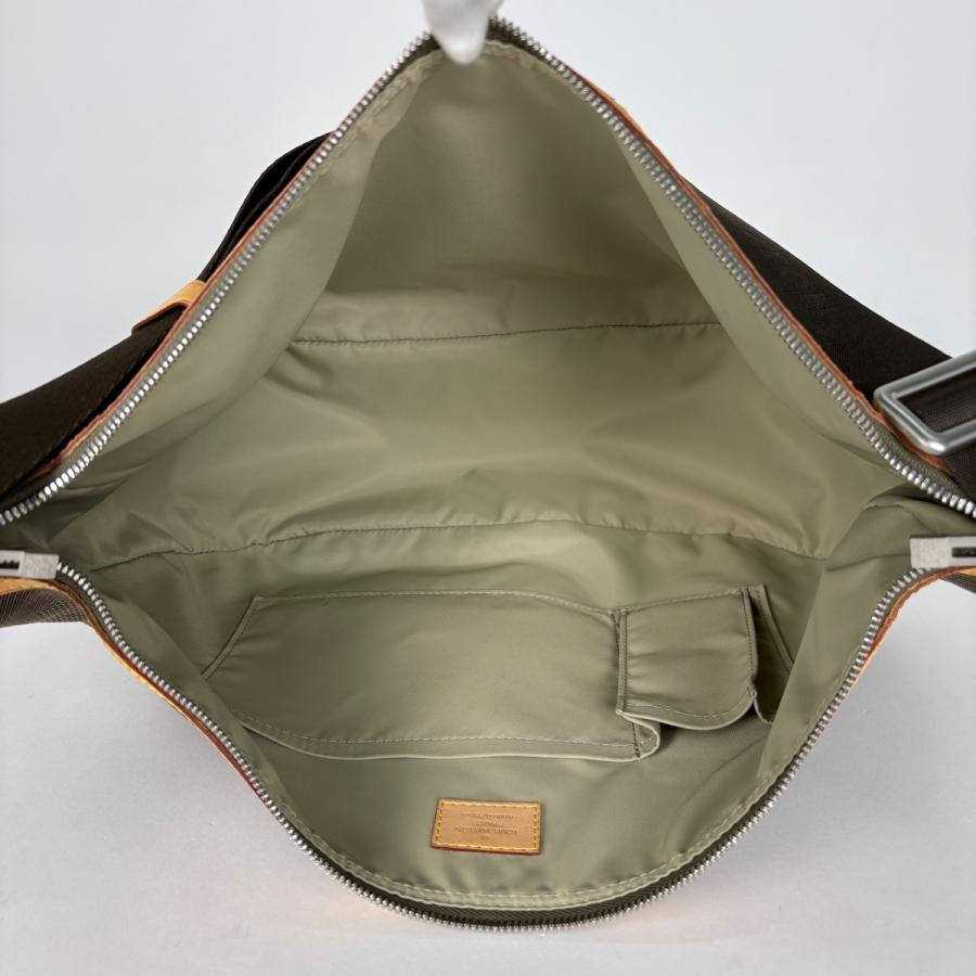 ルイヴィトン ダミエジェアン エクスプロラトゥール ショルダーバッグ LOUIS VUITTON（ルイ・ヴィトン） エクスプロラトゥール ショルダー
