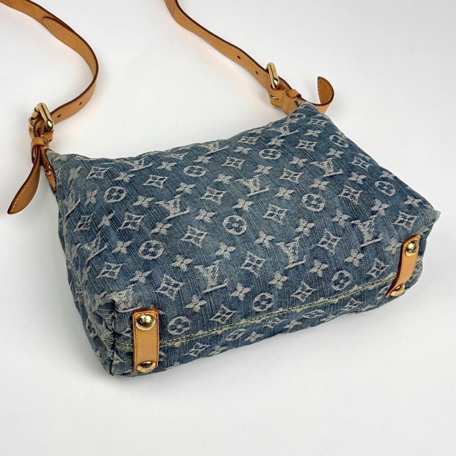 LOUIS VUITTON（ルイ・ヴィトン） バギーPM ショルダーバッグ
