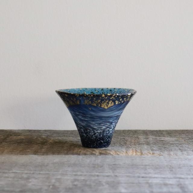富士山金紺（白まぶし） 65cc / 丸モ高木陶器 |  | 01