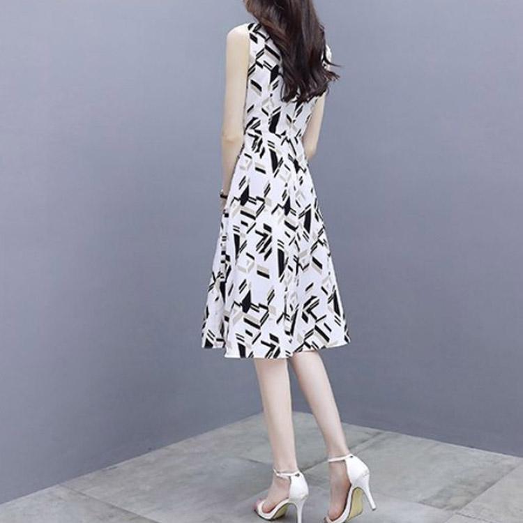 夏 花柄ワンピース ノースリーブワンピース マキシ丈 着痩せ A