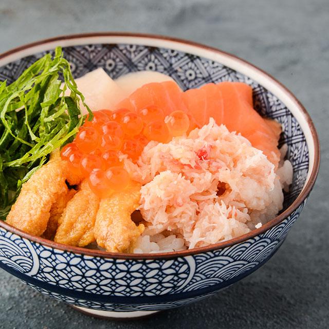 送料無料 産地直送 札幌バルナバフーズ 海鮮丼の具 4パック ※ラッピング・熨斗不可、代引不可｜kaiseiya｜03