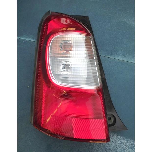ダイハツ 中古パーツ ダイハツ エッセ L235S 純正 左テールランプ 