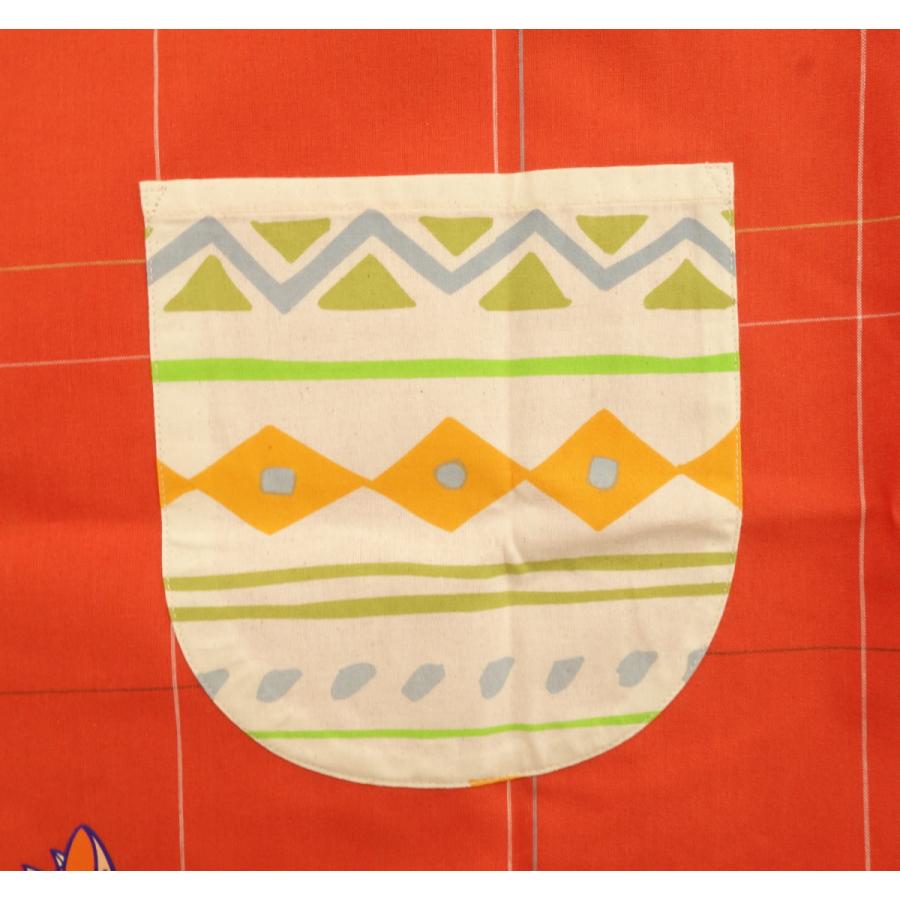 ライオンキング サイドボタン アップリケ エプロン 保育士