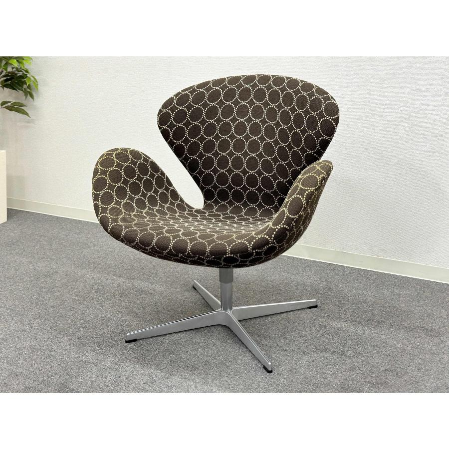 □Fritz Hansen/フリッツハンセン×mina perhonen/ミナペルホネン □Fritz Hansen/フリッツハンセン×mina perhonen/ミナペルホネン