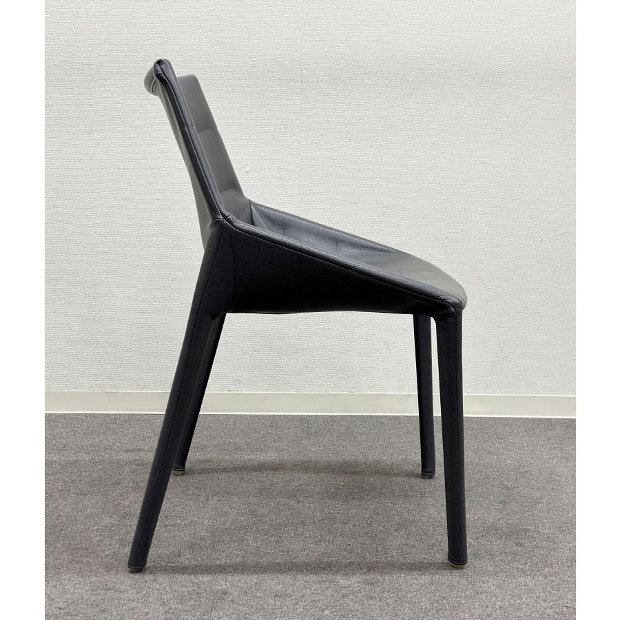 モルテーニ Molteni&C アウトラインOUTLINEダイニングチェアセット モルテーニ Molteni&C アウトラインOUTLINEダイニングチェアセット