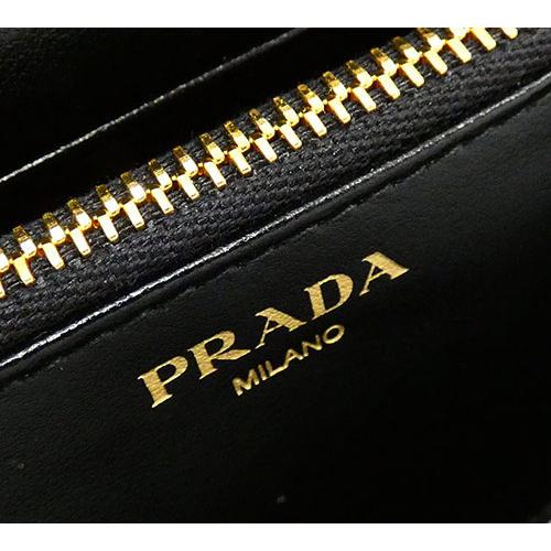 プラダ 財布 1ML157 PRADA ミディアム ラウンドファスナー財布 小銭