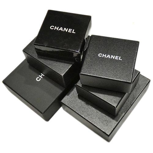 シャネル アクセサリー CHANEL メッキxプラスチック スクエア ウッド調 ココマーク CC イヤリング ベージュ 03195｜kaitsukedoh｜07