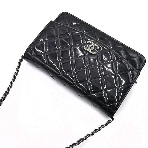 シャネル バッグ CHANEL ショルダーバッグ チェーン ウォレット 
