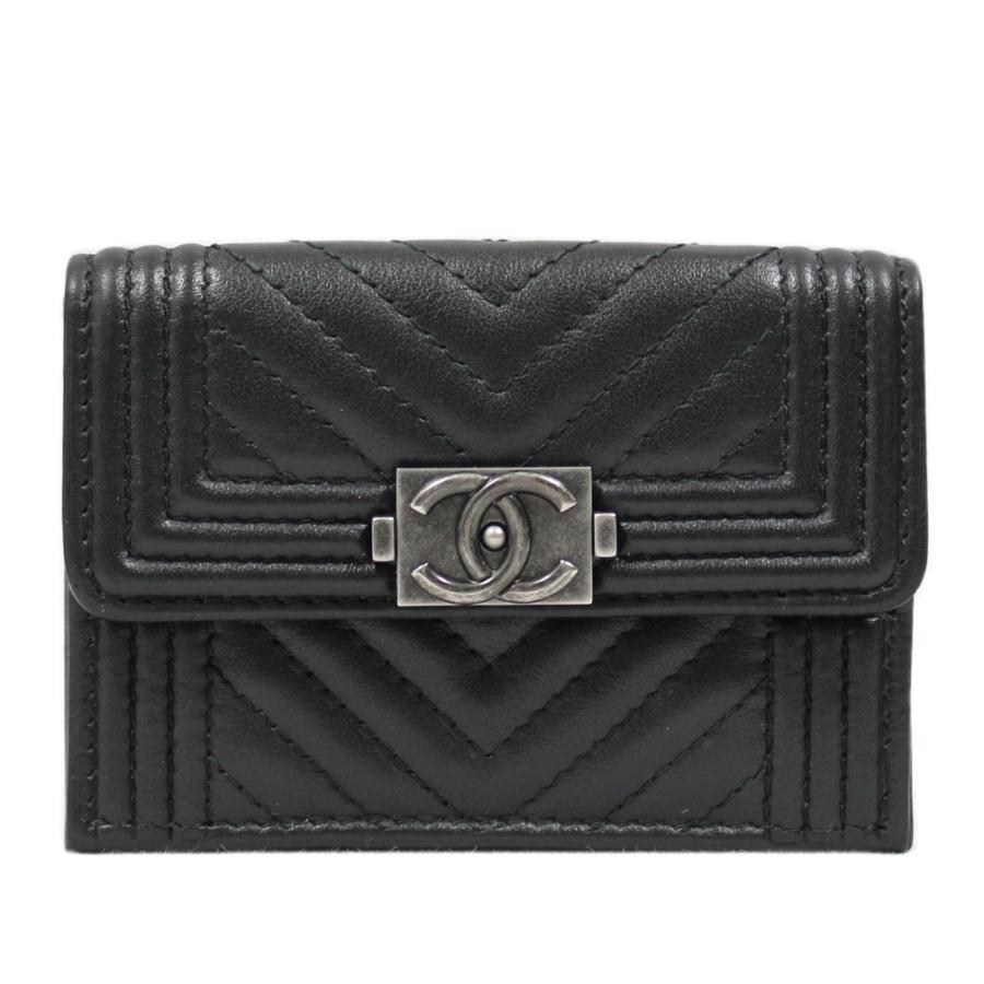 中古 シャネル 財布 CHANEL ラムスキン ボーイシャネル 三つ折り