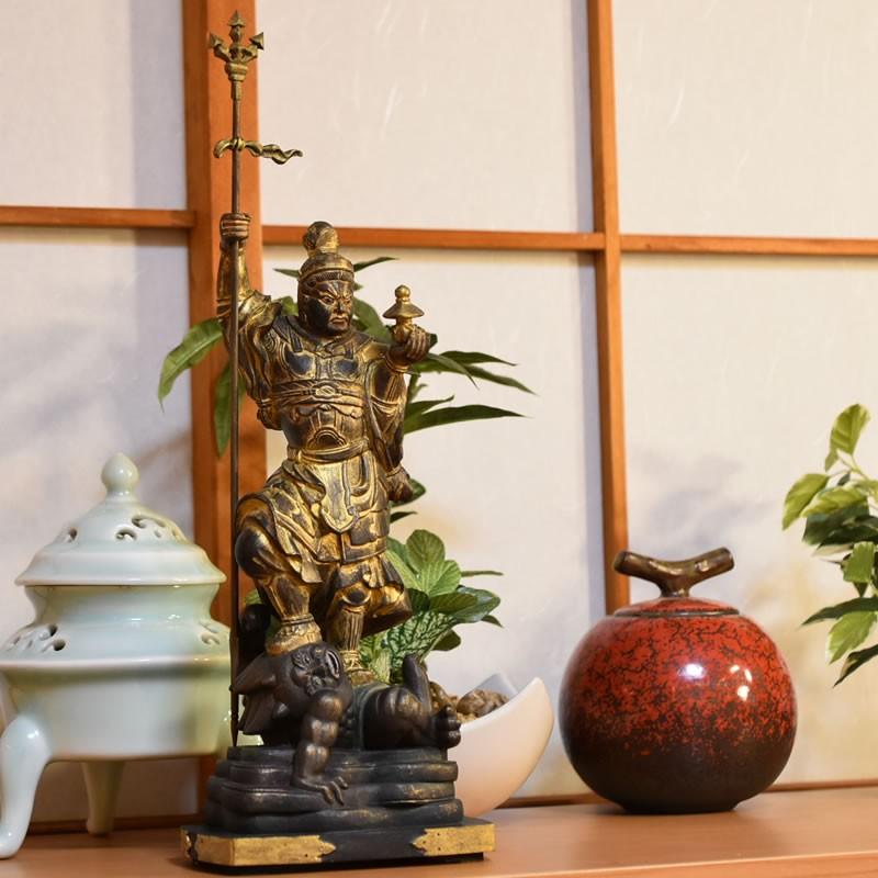 木彫り仏像 【毘沙門天像】 檀木（ダンモク） 古美色 立5.0寸 「武道