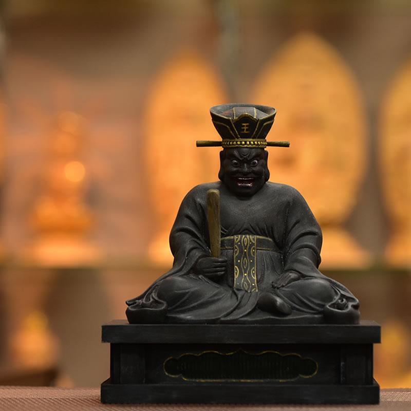 木彫り 仏像 【閻魔大王】 桧木 坐2.5寸 古色 総高約13cm : 海宇 木彫り 仏像 【閻魔大王】 桧木 坐2.5寸 古色 総高約13cm : 海宇