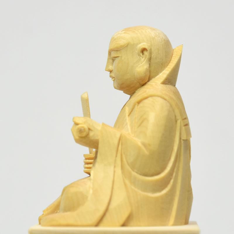 木彫り仏像 『日蓮宗』 桧木日蓮上人坐2.0寸 : 海宇工芸館 Yahoo!店