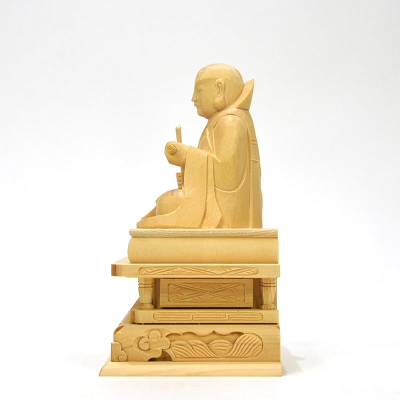 木彫り仏像 【日蓮上人】 桧木 坐3.0寸 総高18.5cm 日蓮宗御本尊 : 海
