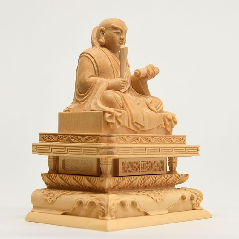 木彫り仏像 【日蓮上人】桧木 上彫 坐2.0寸 総高14cm : 海宇工芸館