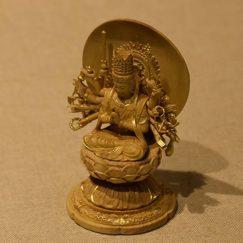 木彫り仏像-小仏 【准胝観音菩薩】 柘植(ツゲ) 金泥仕様 安産 木彫り仏像-小仏 【准胝観音菩薩】 柘植(ツゲ) 金泥仕様 安産