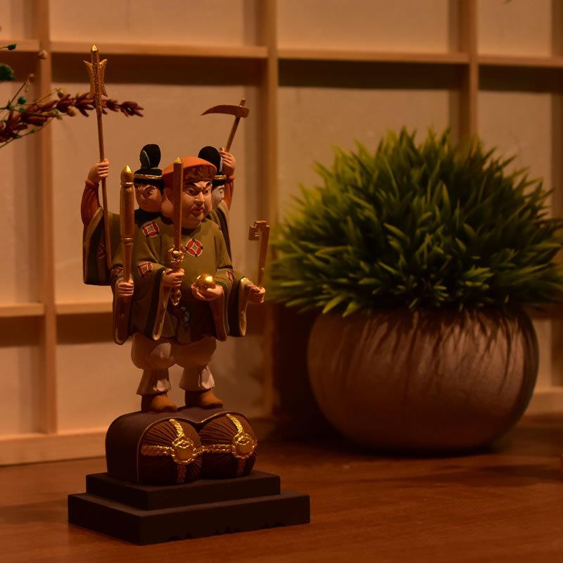 木彫り仏像 【小仏】柘植三面出世大黒天 極彩色 比叡山形三面大黒天