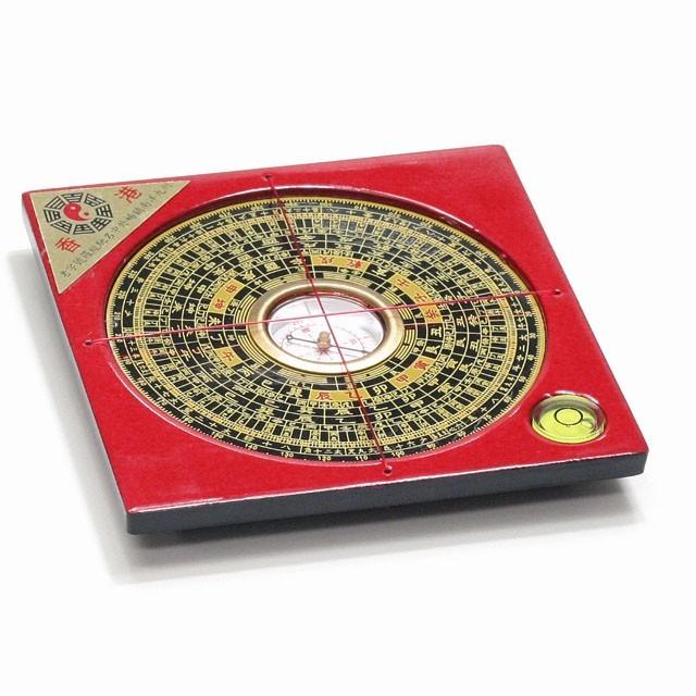 【占いグッズ】光る羅盤【風水】 開運グッズ 風水羅盤 本格派 風水盤 約11cm Sサイズ ケース