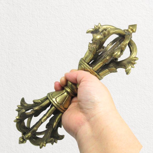 金剛杵 バジュラ 九鈷杵 ドルジェ 長さ26cm 特大サイズ 真鍮製