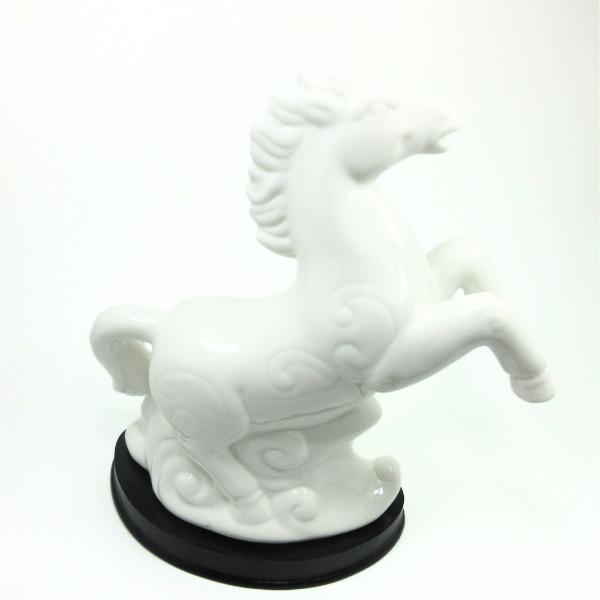 白馬 置物 陶器製 高さ21cm 幅21cm｜開運・飛躍の象徴 ホワイトホース