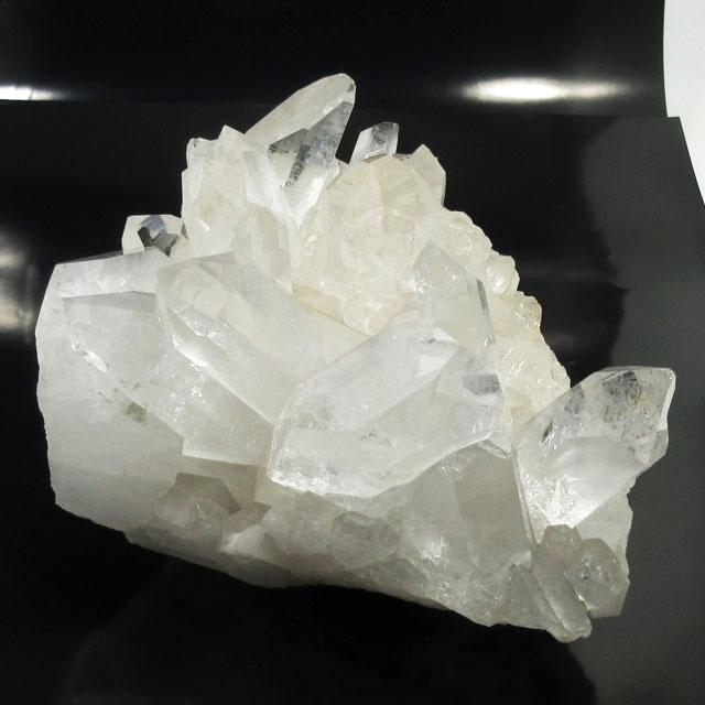 特大水晶クラスター　原石置物　台座付き 天然水晶 原石 大きい クラスター 台座付き 11.4kg 送料無料