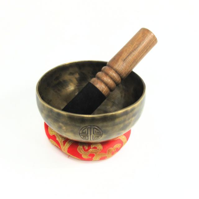 新月　シンギングボウル　展示品　美品 シンギングボウル 7メタル 約11.5cm B 満月文様 手打ち 音浄化 ヨガ
