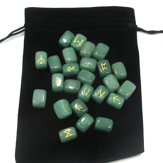 オニキスルーンストーン+オリジナルシルバールーンタリスマンセット オニキスルーンストーン+オリジナルシルバールーンタリスマンセット