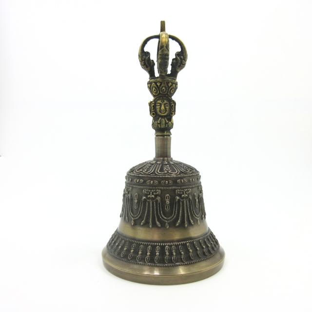 希少 ガンター（金剛鈴）とヴァジュラ（金剛杵）、宝匣セット 仏教美術 密教法具 ガンター 金剛鈴 バジュラ 金剛杵 セット 華文様 高音質 高さ約18cm