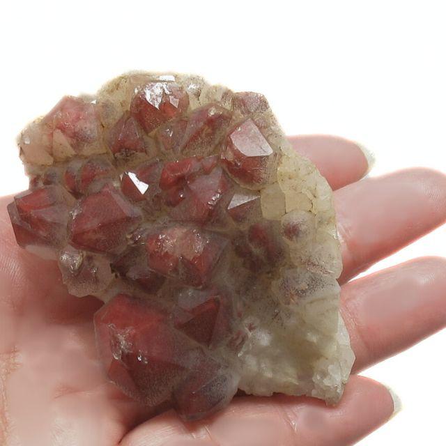 赤水晶 レッドクォーツ レッドファントム クラスター 重さ約