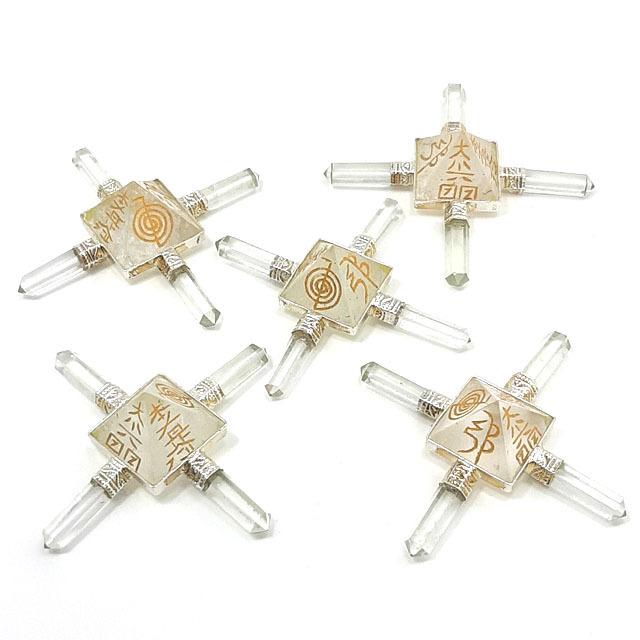 ピラミッド ヒマラヤ水晶 レイキ ジェネレーター 水晶 ポイント 天然石