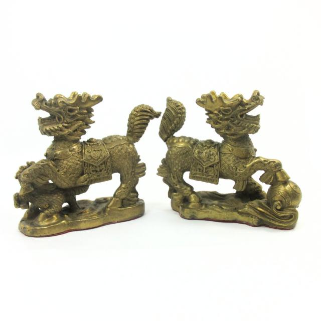 麒麟 置物 一対 銅製 キリン 高さ12cm 奥行14.5cm 風水 瑞獣 宝珠 子