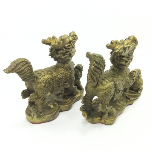 銅 細工 浮彫り祥雲瑞獣麒麟 銅皿銅盤 工芸品 美術品 置物 麒麟 置物 一対 銅製 キリン 高さ12cm 奥行14.5cm 風水 瑞獣 宝珠 子