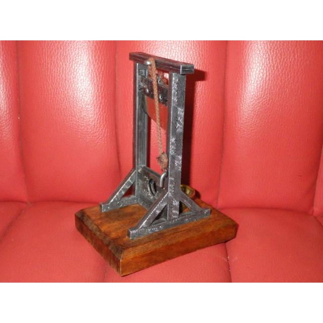 ギロチン★オブジェ★置物★シガーカッター★スーベニア★ビンテージ★悪趣味★ ギロチン☆オブジェ☆置物☆シガーカッター☆スーベニア