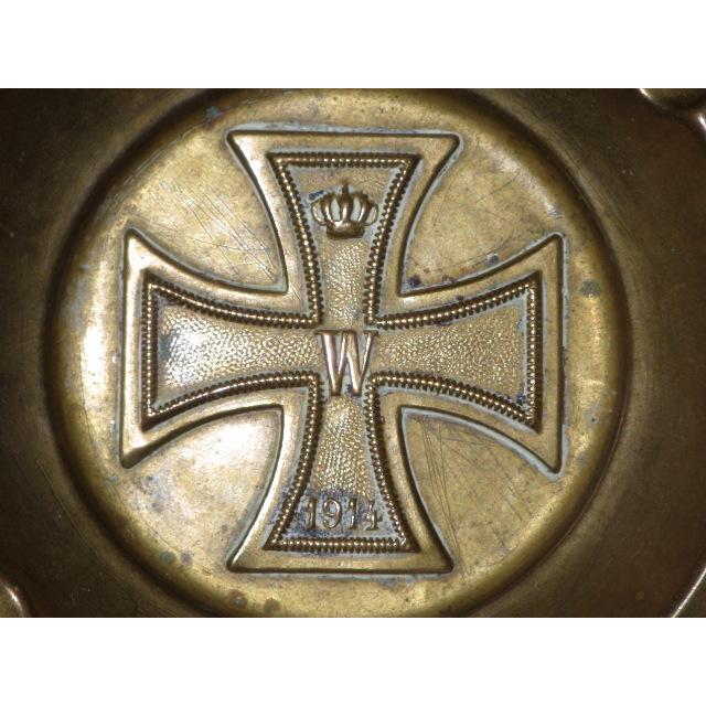 WW1☆ドイツ帝国軍☆プロイセン王国☆1914☆鉄十字勲章☆灰皿 WW1☆ドイツ帝国軍☆プロイセン王国☆1914☆鉄十字勲章☆灰皿